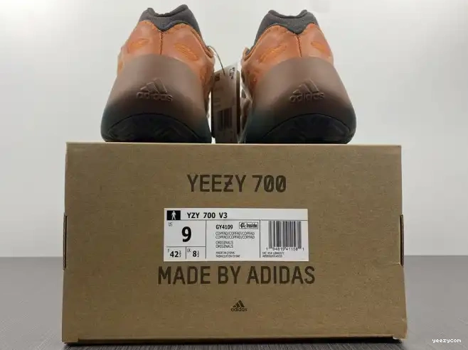 V3 Adidas Copfade Yeezy GY4109 Boost 700 0705
